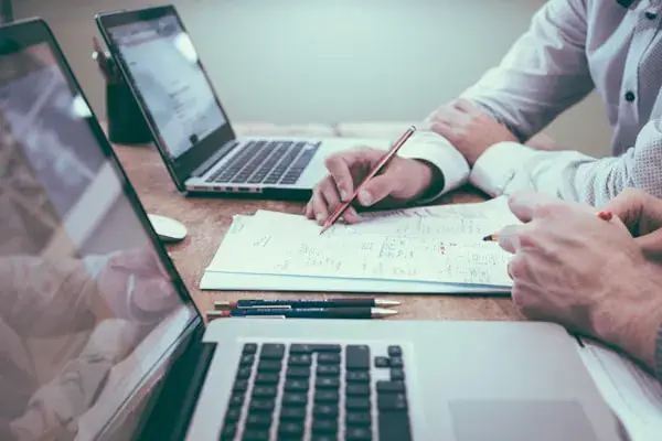 Factors that influence website costs – design, features and SEO